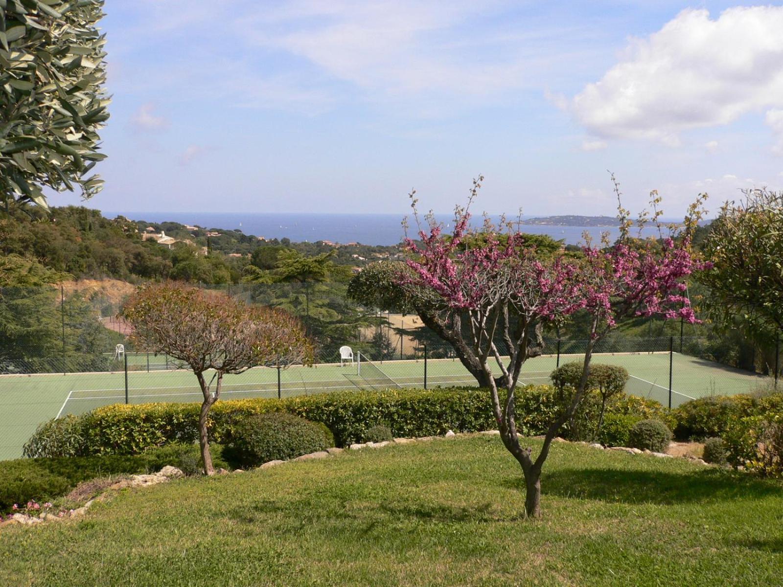 La Maison Collines De Guerrevieille Villa Sainte-Maxime Exterior photo